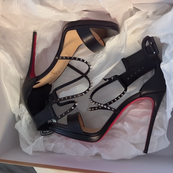 Choca Lux Sandals - Picture 3 of 6